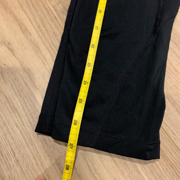 Black Nike Pro Capri Leggings - Picture 2 of 4